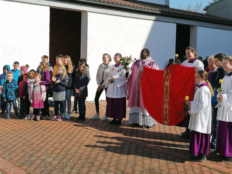 KiKirche-und-Minis